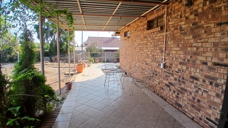 3 Bedroom Property for Sale in Universitas Ridge Free State